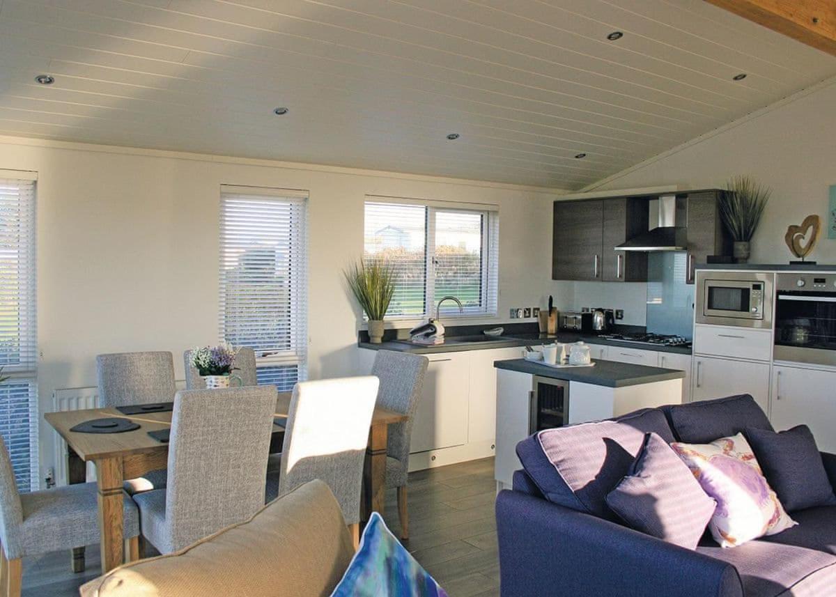 Fishguard Bay Resort Llanllawer Exteriér fotografie