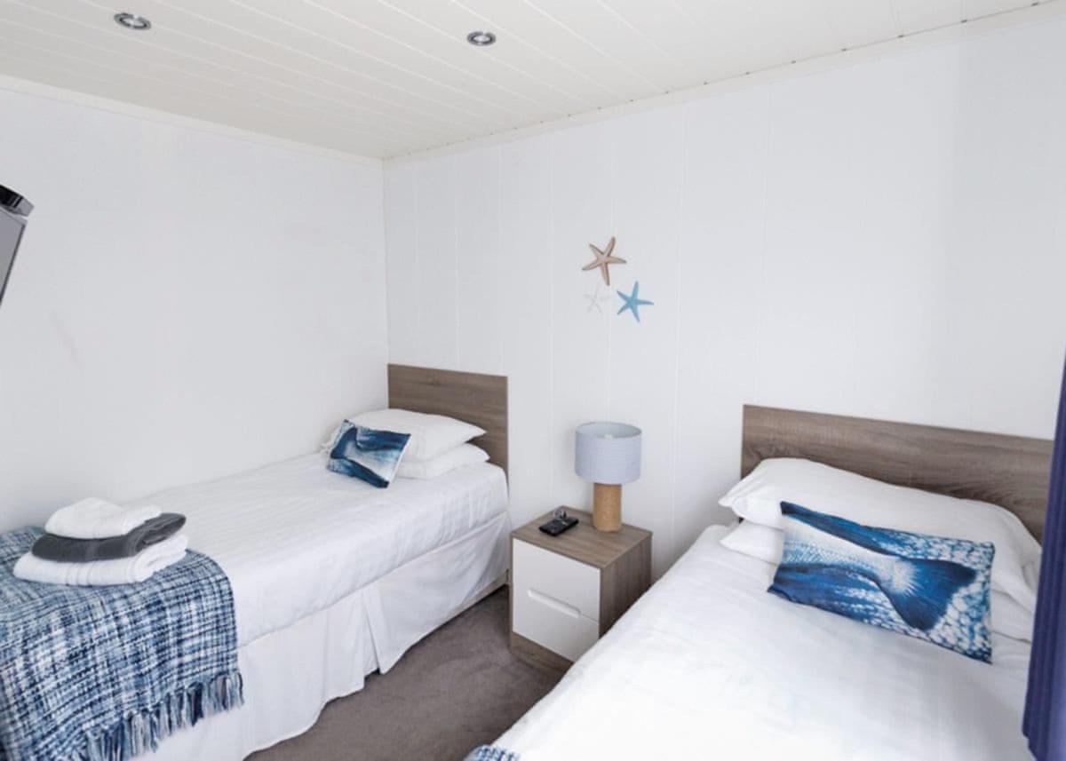 Fishguard Bay Resort Llanllawer Exteriér fotografie